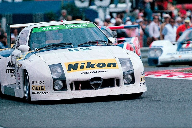 Bất ngờ tìm thấy siêu xe đua Mazda 254i sau 35 năm