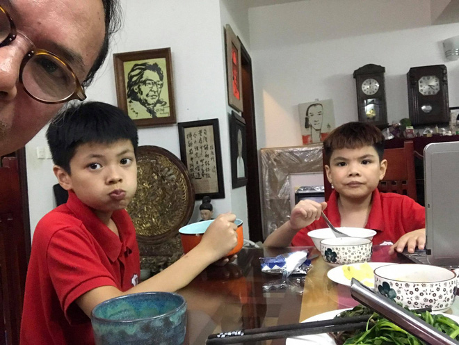 Tưởng Hiệp Gà ly hôn 3 lần đã là kỉ lục Vbiz, không ngờ vẫn còn những sao nam đường tình đầy trắc trở này!