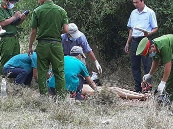Hiện trường phát hiện thi thể người phụ nữ lõa thể ở Ninh Thuận