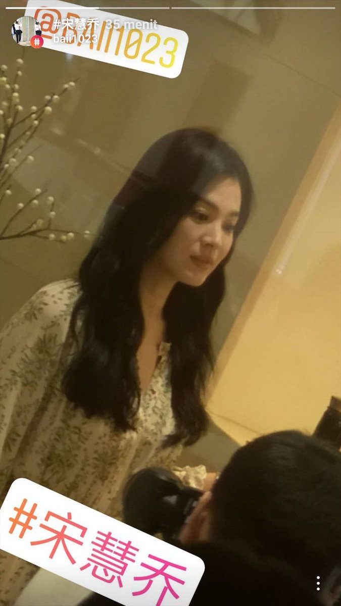 Đẳng cấp đẹp bất chấp của Song Hye Kyo: Hình sự kiện đã đẹp, ảnh fan chụp lén còn hot hơn vì quá xuất thần