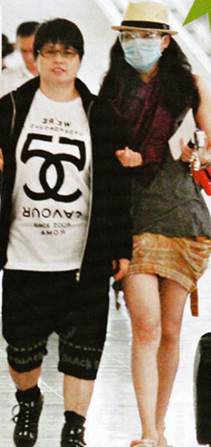 Trương Chấn: Nam tài tử bị gán danh Cỗ máy bẻ cong giới tính bạn gái của Cbiz và loạt mối tình trớ trêu