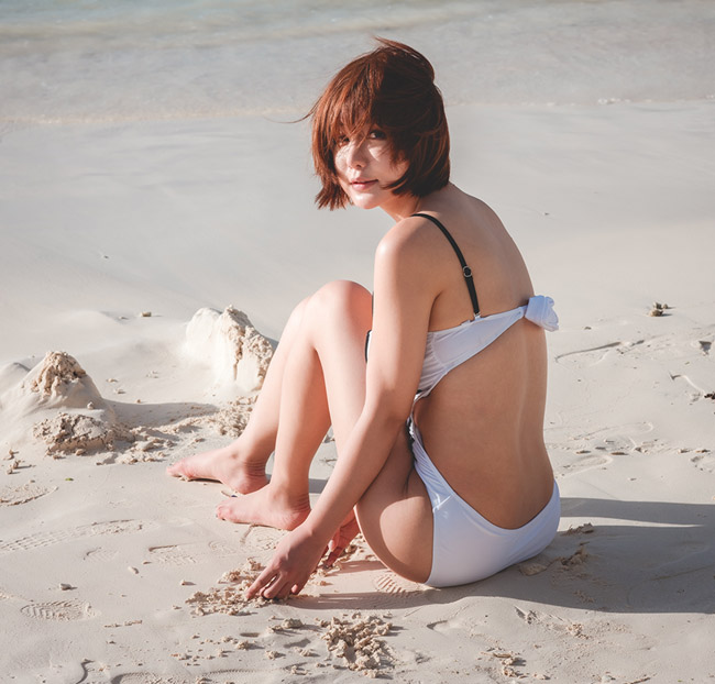 Nhan sắc nóng bỏng của người mẫu bị game thủ số 1 Hàn Quốc ruồng bỏ