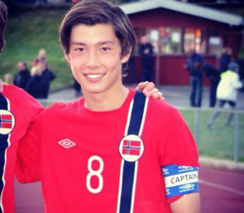 Lần đầu tiên bóng đá Trung Quốc xuất hiện cầu thủ nhập tịch