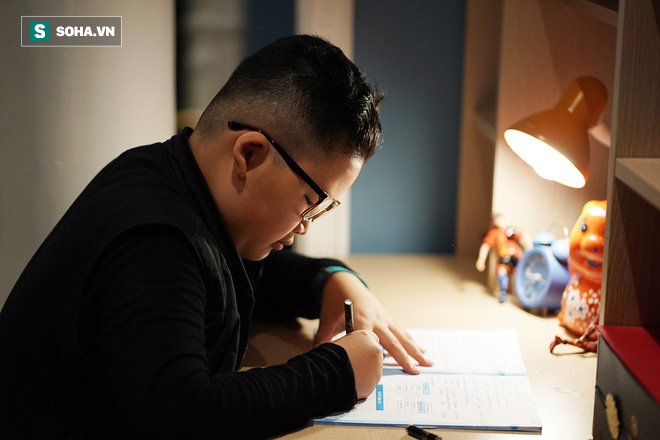 Cậu bé Hà Nội có khuôn mặt giống Kim Jong-un gây bão: Con không thích làm người nổi tiếng