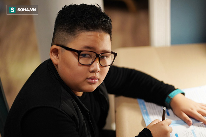 Cậu bé Hà Nội có khuôn mặt giống Kim Jong-un gây bão: Con không thích làm người nổi tiếng