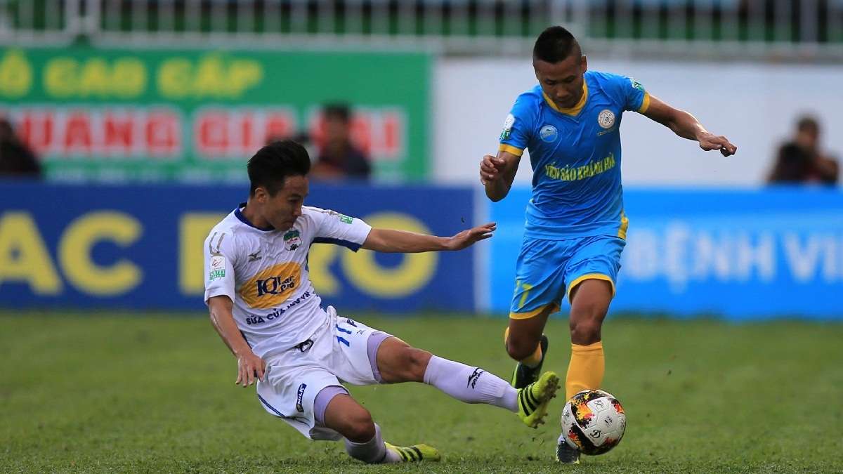 Sanna Khánh Hòa 1-4 HAGL: Tân binh Chevaughn lập cú đúp, HAGL phá lời nguyền mang tên Sanna Khánh Hòa