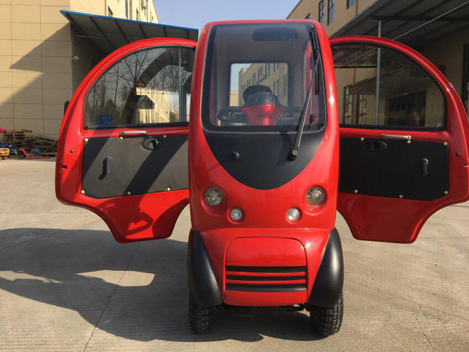 Có gì trong chiếc ô tô điện đang được chào bán tại Việt Nam với giá 40 triệu đồng?