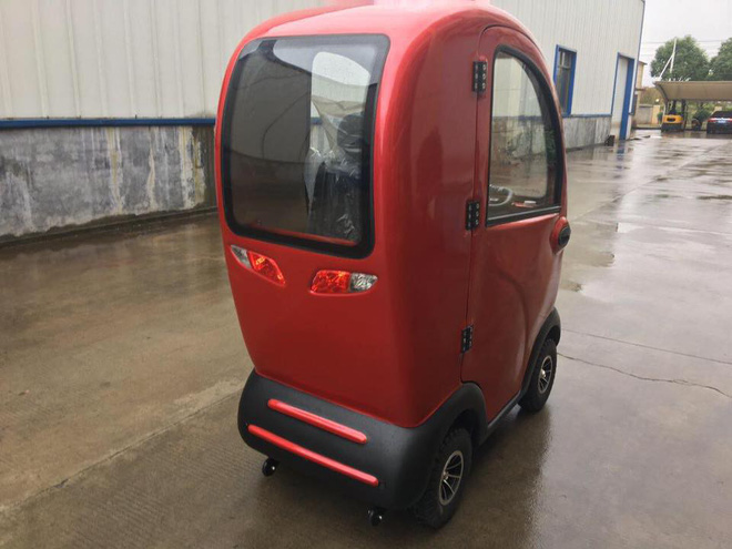 Có gì trong chiếc ô tô điện đang được chào bán tại Việt Nam với giá 40 triệu đồng?