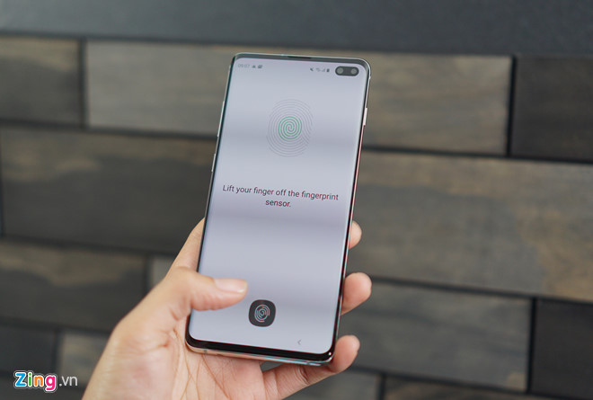 Đơn đặt hàng Galaxy S10 tăng mạnh tại VN sau khi ra mắt