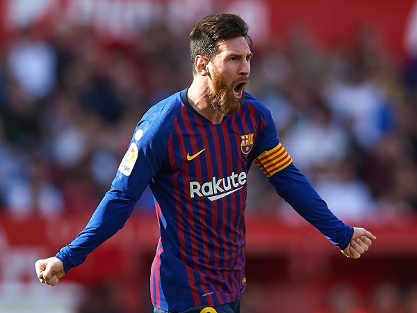 Sevilla 2-4 Barca: Siêu nhân Messi rực sáng với cú hattrick siêu đẳng