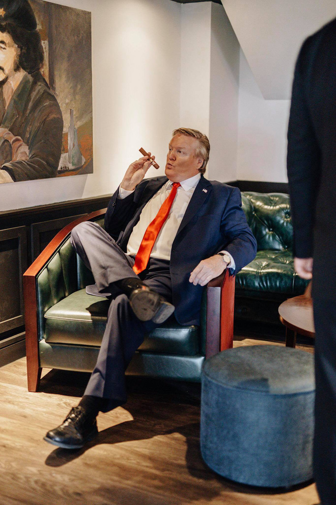 Bản sao Donald Trump và Kim Jong-un cùng nhau dùng bữa trưa tại một nhà hàng ở Hà Nội