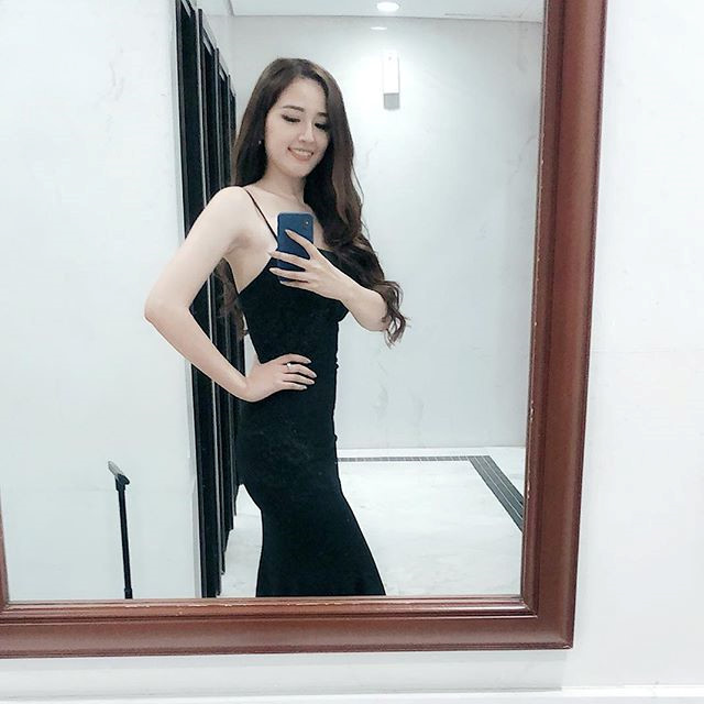 Mai Phương Thúy tuổi 31: Xinh đẹp, giàu có, không màng chồng con