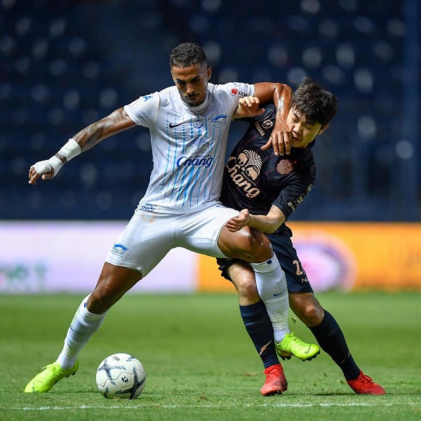 Xuân Trường thừa nhận chưa đủ nhanh để theo kịp tốc độ ở Thai League