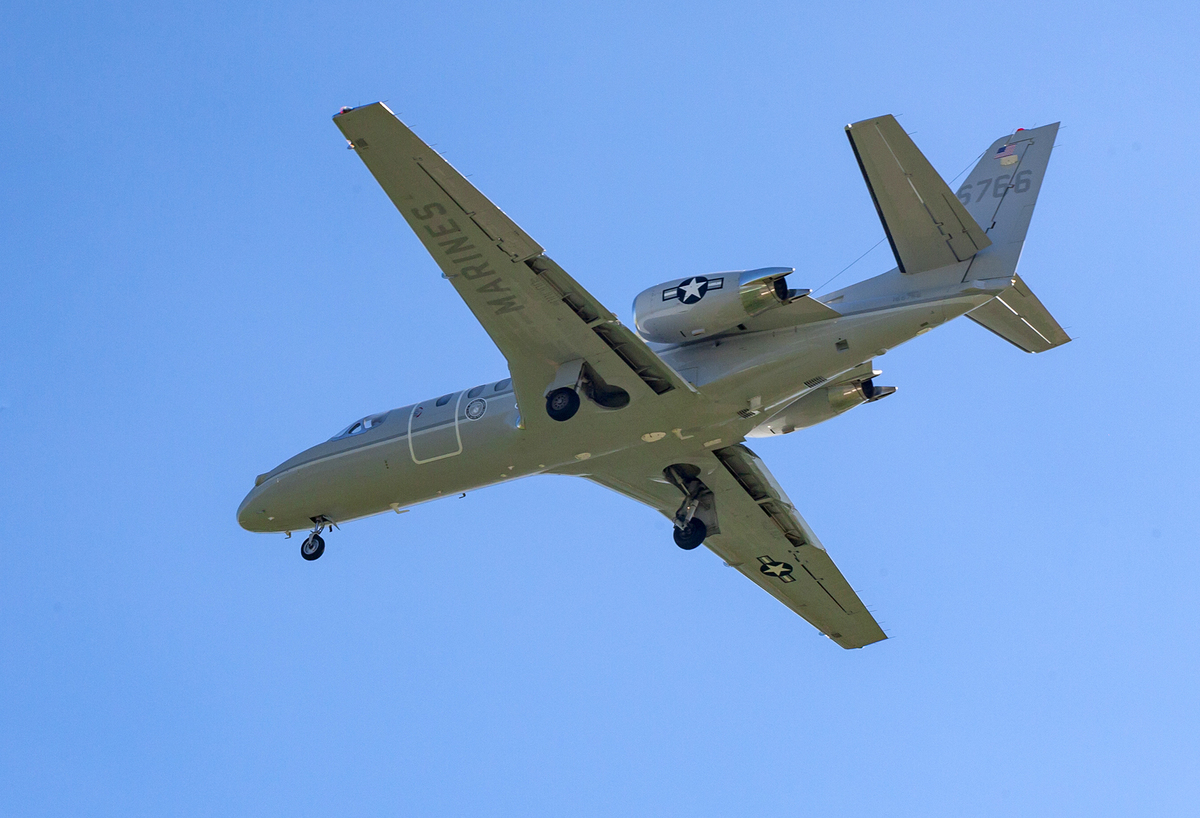 Hàng loạt máy bay tiền trạm của ông Trump đáp xuống Đà Nẵng