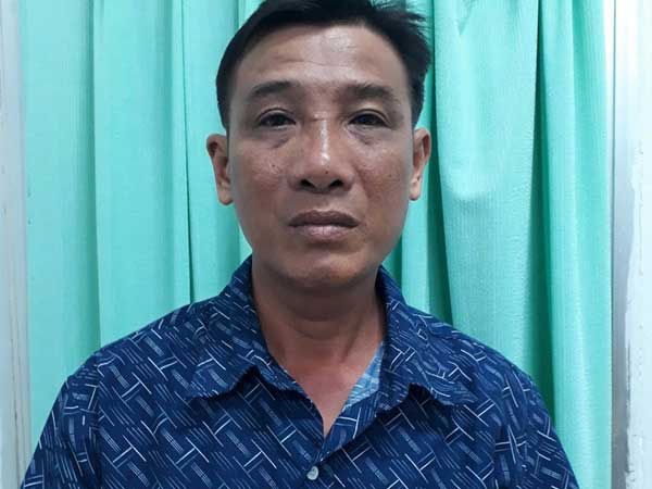 Vụ giả GĐ công ty xổ số lừa đảo: Thuê gái bán dâm rút tiền phạm tội