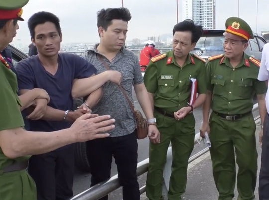 Rúng động: Cha nhẫn tâm sát hại con gái rồi ném xác xuống sông Hàn phi tang