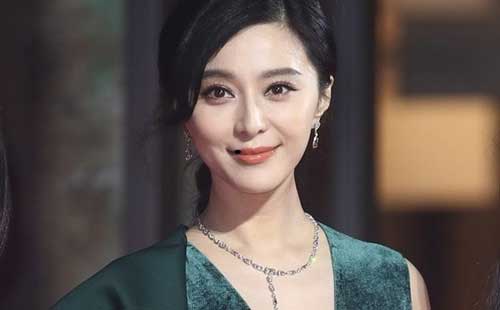 5 nốt ruồi trên mặt báo hiệu phụ nữ tình duyên lận đận, dễ 2 lần đò, xóa càng sớm càng tốt 5 nốt ruồi trên mặt báo hiệu phụ nữ tình duyên lận đận, dễ 2 lần đò, xóa càng sớm càng tốt