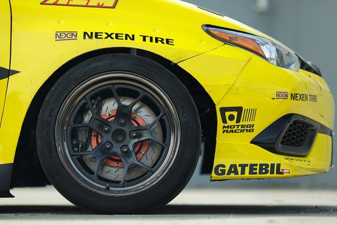 Toyota Corolla độ 1.000 mã lực, giá gấp đôi Camry đời mới