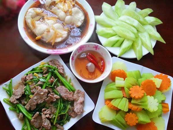 Người đang xạ trị ung thư nên ăn gì?