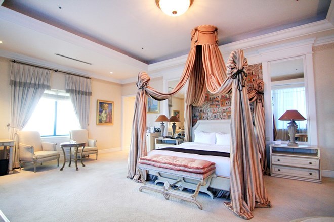 Ngất ngây phòng nghỉ sang trọng của các Tổng thống Mỹ từng đến Hà Nội