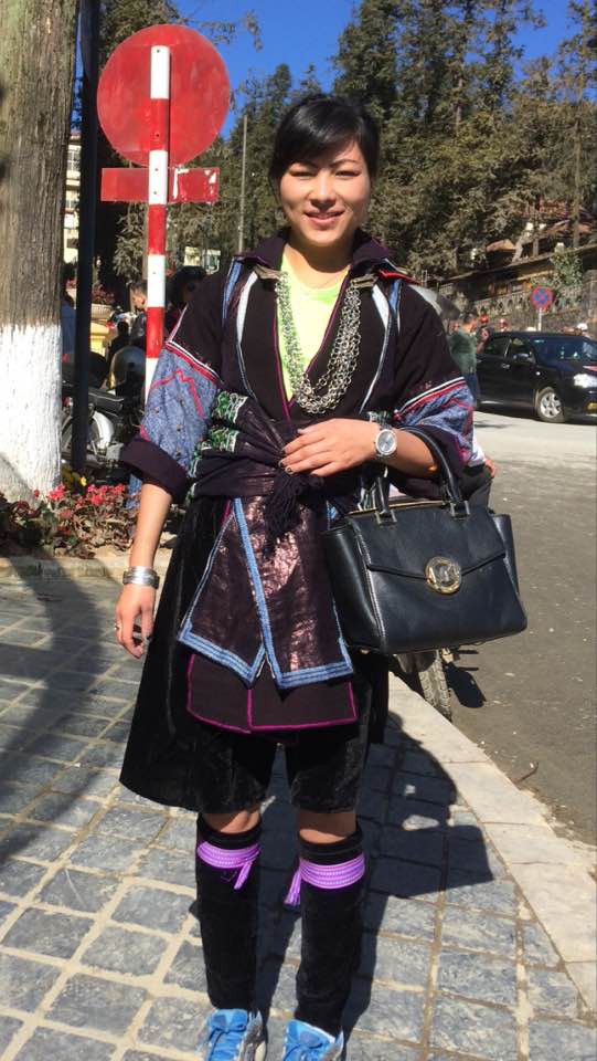 Cuộc sống mới của cô bé HMông nói tiếng Anh như gió gây bão MXH 14 năm về trước: Lấy chồng Bỉ, hai con đẹp như thiên thần