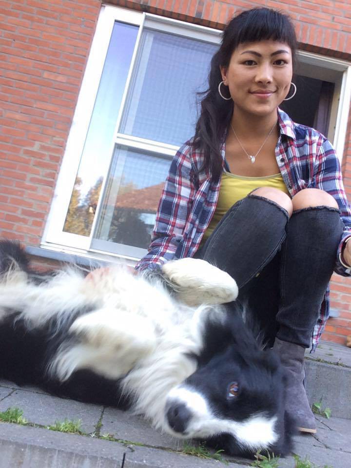 Cuộc sống mới của cô bé HMông nói tiếng Anh như gió gây bão MXH 14 năm về trước: Lấy chồng Bỉ, hai con đẹp như thiên thần