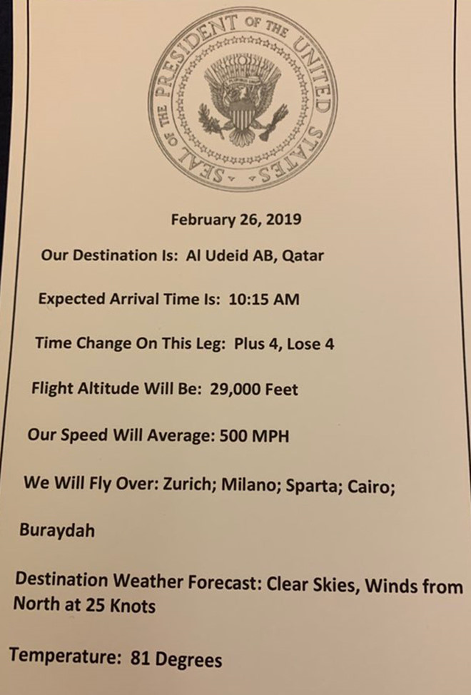 Chuyên cơ chở Tổng thống Mỹ vượt Đại Tây Dương sang Việt Nam