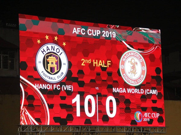 Hà Nội 10-0 NagaWorld: Oseni lập cú poker, Hà Nội hủy diệt đội bóng của Campuchia tại Hàng Đẫy