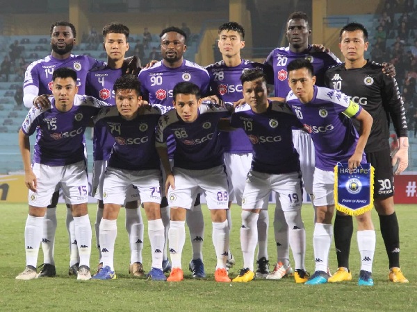 Hà Nội 10-0 NagaWorld: Oseni lập cú poker, Hà Nội hủy diệt đội bóng của Campuchia tại Hàng Đẫy