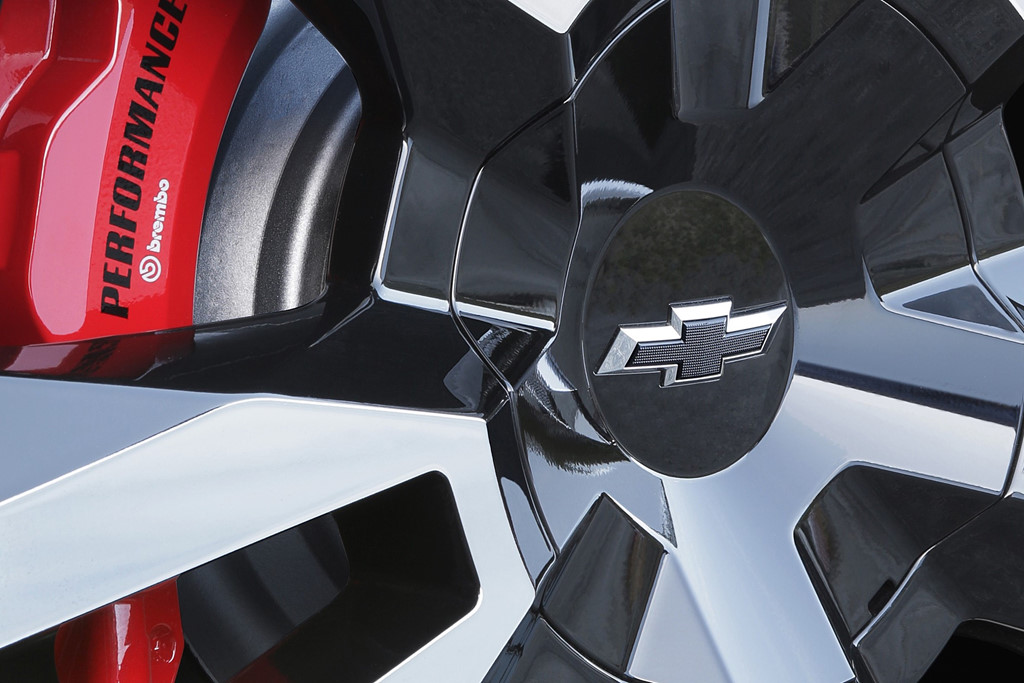 ‘Khủng long Mỹ’ Chevrolet Tahoe 2019 giá từ 49.000 USD