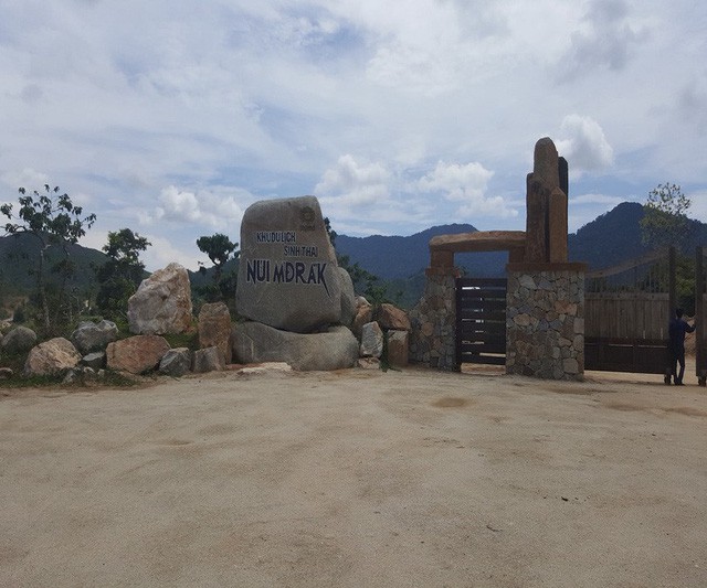 Soi khối BĐS nghìn tỷ của vợ chồng ông chủ cà phê Trung Nguyên Đặng Lê Nguyên Vũ và Lê Hoàng Diệp Thảo Soi khối BĐS nghìn tỷ của vợ chồng ông chủ cà phê Trung Nguyên Đặng Lê Nguyên Vũ và Lê Hoàng Diệp Thảo