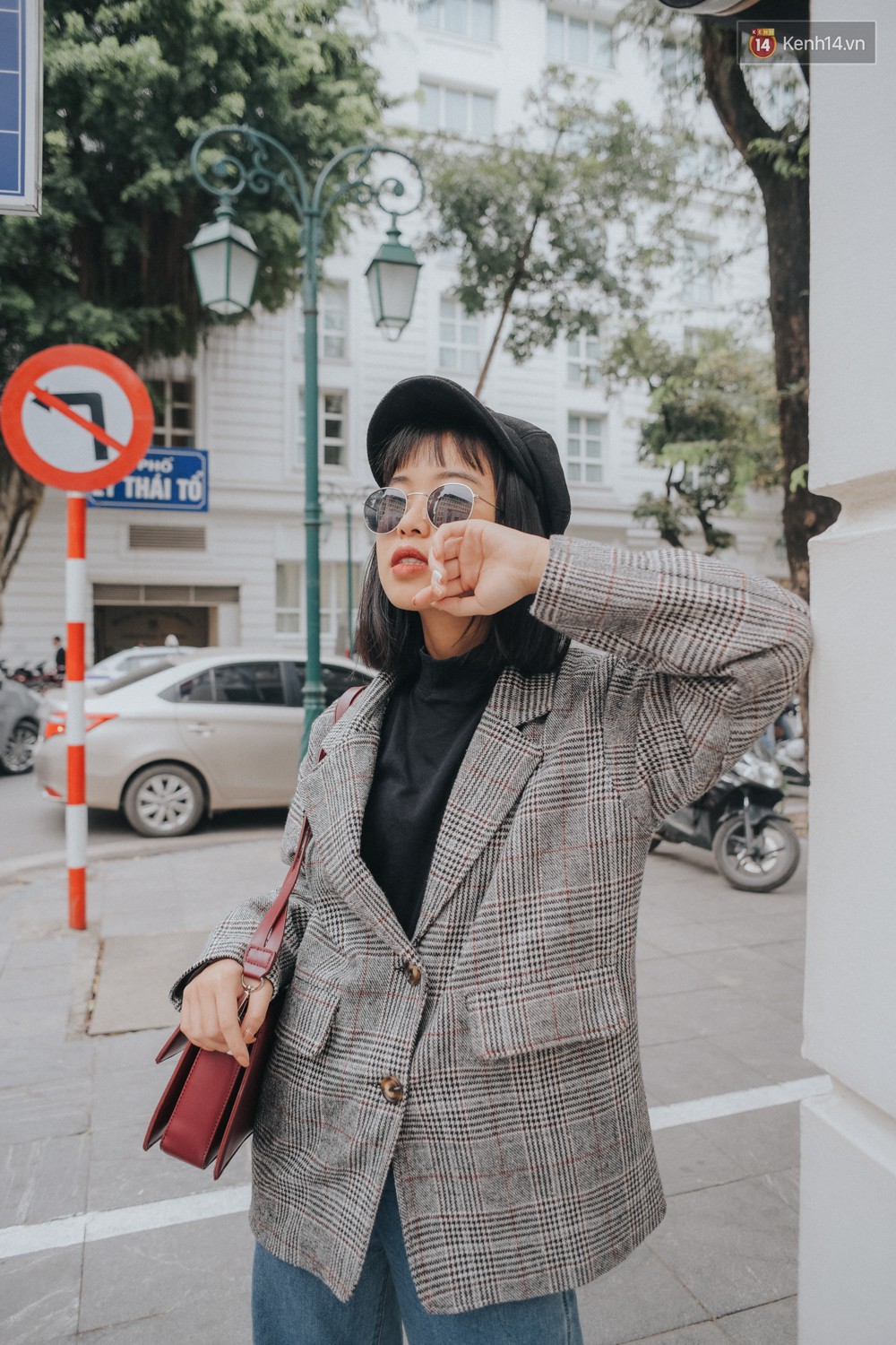 Street style 2 miền: miền Nam trẻ trung phá cách, miền Bắc dịu dàng nữ tính đậm chất Hàn Quốc