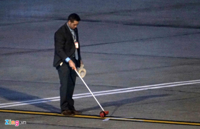 Tổng thống Trump cảm ơn Việt Nam sau khi đặt chân tới Hà Nội