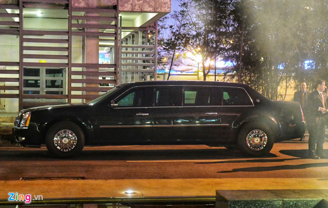 Tổng thống Trump cảm ơn Việt Nam sau khi đặt chân tới Hà Nội