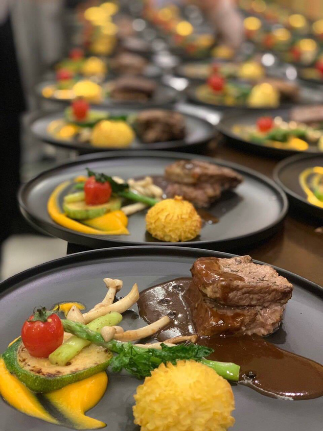 Bánh đa cua - đặc sản bình dân Hải Phòng lên bàn tiệc 5 sao tiếp đón phái đoàn Triều Tiên