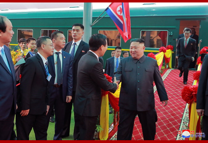 KCNA công bố hình ảnh hiếm về ngày đầu ông Kim Jong Un tại Việt Nam