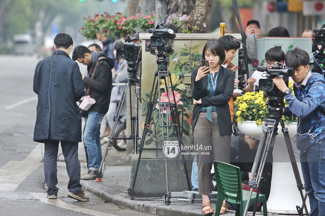 Ngày đầu thượng đỉnh Mỹ - Triều: An ninh thắt chặt tại khách sạn Metropole, người dân lân cận phải xuất trình CMT để được vào nhà