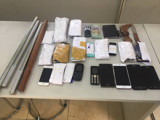 Băng giang hồ dùng vợ, bạn gái dụ đưa quý ông vào tròng