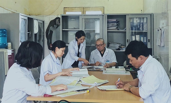 Ngày thầy thuốc không lời chúc của bác sĩ điều trị HIV/AIDS