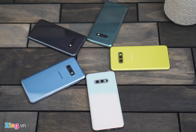 iPhone XR mà như Galaxy S10e thì mọi chuyện đã khác