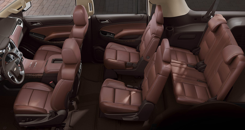 Chevrolet Suburban: Mãnh tướng trong đoàn xe bảo vệ Donald Trump