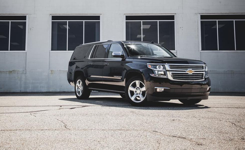 Chevrolet Suburban: Mãnh tướng trong đoàn xe bảo vệ Donald Trump