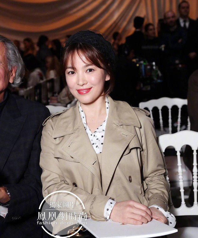 Soi ra sự thật về bức ảnh dẫn đến tin đồn Song Joong Ki và Song Hye Kyo ly hôn