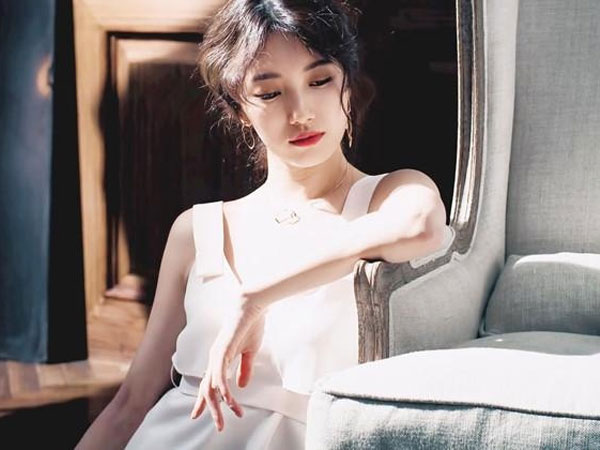 Bắt gặp bạn thân trong phòng ngủ và lời giải thích khó tin từ chồng