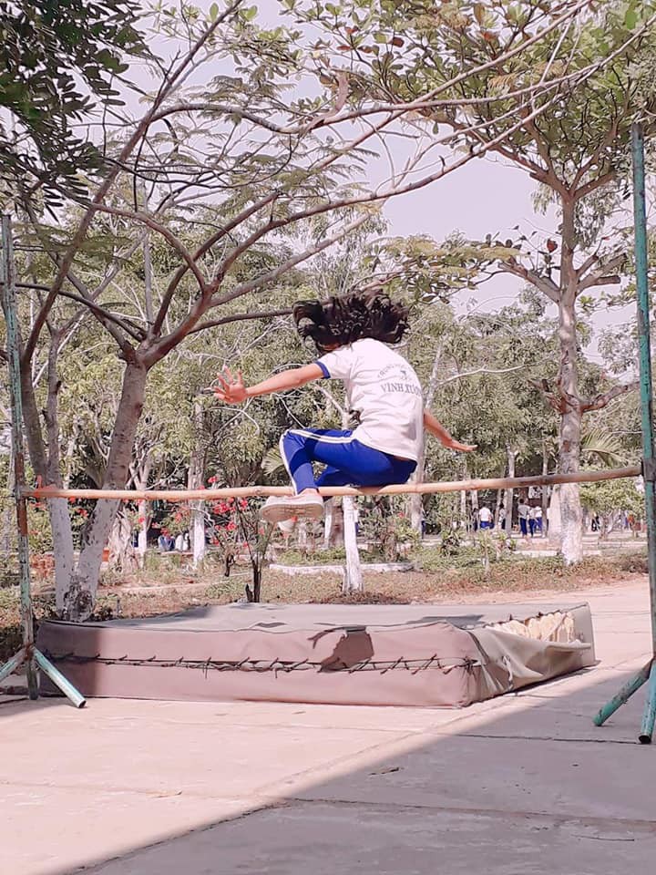 Khi bạn sợ Thể dục mà môn thi bắt buộc lại là nhảy xà thì sẽ có loạt ảnh để đời này đây