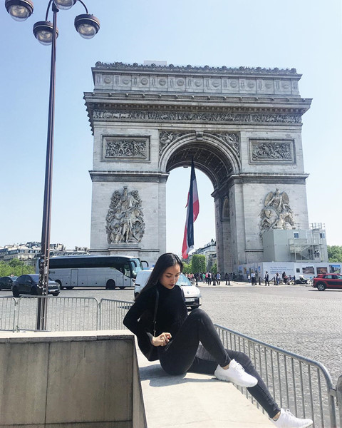 9X tặng hoa Tổng thống Trump một năm đi du lịch hơn 10 quốc gia