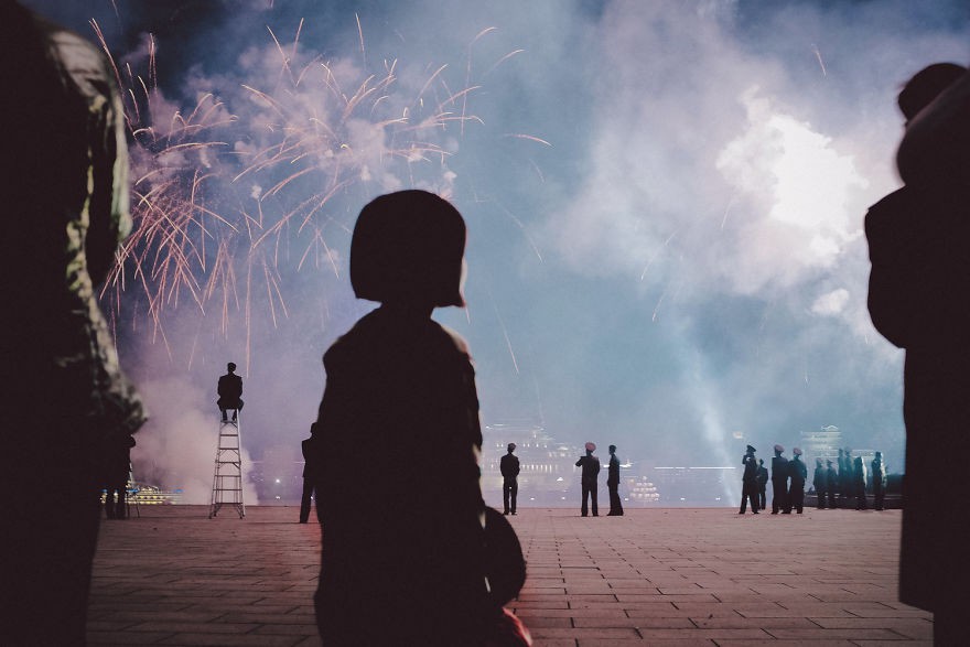 Chùm ảnh hiếm: Quên hết những gì bạn từng biết về Triều Tiên đi, đất nước này xinh đẹp và đáng yêu hơn nhiều!