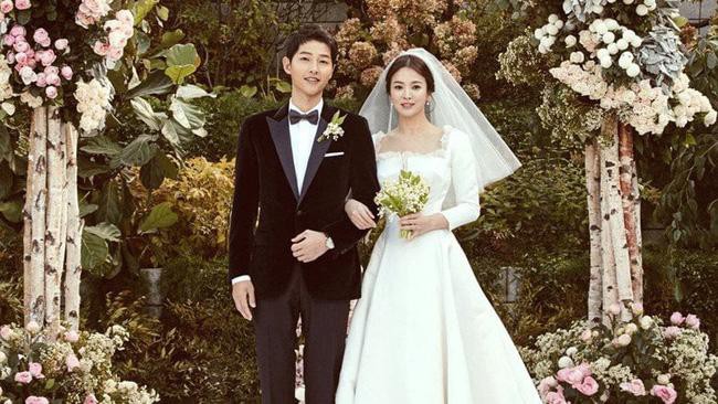 Không ly hôn nhưng mối quan hệ thật sự của Song Joong Ki - Song Hye Kyo là gì?