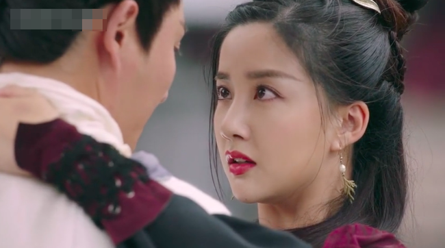 Tân Ỷ Thiên Đồ Long Ký mới lên sóng tập đầu đã gây bão vì mẹ Trương Vô Kỵ quá xinh đẹp, kiều diễm