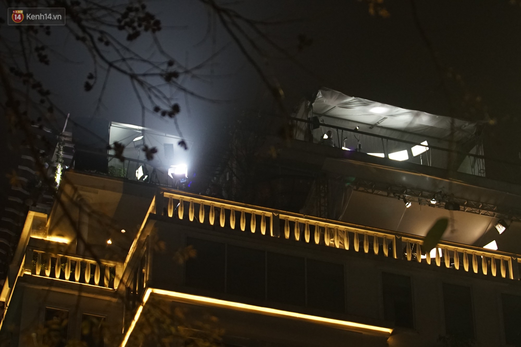 Vì sao các hãng thông tấn quốc tế đều chọn những nóc nhà của Hà Nội để đưa tin về Hội nghị thượng đỉnh Mỹ - Triều?